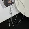 Collar Cuadrado de Circonio Cilíndrico Femenino Diseño de Nicho Sentido Cadena Lanosa Simple Moda Sentido de Alta Gama Joyería de Moda