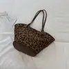 Bolsa Tote Vintage Maillard Gran Capacidad para Mujer 2026 Nuevo Otoño Gamuza Versátil para el Trabajo Bolso de Hombro