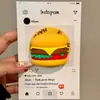Funda de Silicona de Dibujos Animados Gatito Gato Hamburguesa Adecuada para Soporte Magnético Magsafe con Fuerte Adsorción y Airbag Retráctil para Escritorio