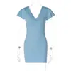Vestido justo sexy de V profundo com acinturamento europeu e americano para mulheres, novo vestido justo de cor sólida para outono e inverno de 2026, atacado