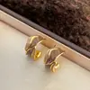Pendientes de Aguja de Plata Estilo Retro de Hong Kong de Alta Gama Color Maillard Pendientes de Mujer para el Trabajo Estilo Artístico Elegantes de Lujo Ligero