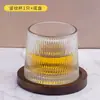 Copo Coqueteleira Copo Térmico Taça de Vinho Copo Giratório Copo de Bebida Alcoólica Copo de Vidro Estilo Ins Copo Giratório para Whisky com Porta-Copo