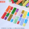 Materiales para manualidades de mosaico: piezas sueltas de acrílico, pétalos coloridos de forma irregular, partículas sueltas