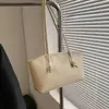 Bolsa de Hombro Tote Grande de Gran Capacidad Estilo Vintage de Moda Europeo y Americano Set de Dos Piezas Nuevo 2025 Otoño e Invierno para Viajes