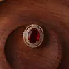 Pingente Oval Grande de Rubi Estilo Corte Vintage, Joia de Luxo Banhada a Ouro Incrustada com Diamantes, Acessório Decorativo de Luxo Leve