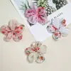 Flores de Tela Dulces y Brillantes con Estampado de Cerezas para Accesorios de Cabello Hechos a Mano, Fundas de Teléfono, Ropa, Zapatos, Sombreros y Accesorios Decorativos