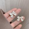 Pendientes de Plata 925 con Diseño de Lazo, Pendientes Elegantes de Alta Gama, Simples y Lujosos, Pendientes Versátiles para Otoño e Invierno, Pendientes para Mujer