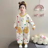 Mono de invierno cálido de forro polar para niñas, traje anti-patadas para gatear, saco de dormir para bebé engrosado con versión para control de esfínteres para invierno