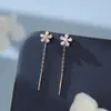 Hilos para Orejas de Flor de Plata Pura S999 Lujo Ligero para Mujeres, Estilo Bosque, Diseño de Gama Alta, Modelo Nuevo, Pendientes Largos Adelgazantes, Venta al por Mayor
