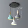 Nuevo candelabro para comedor, diseño de tres cabezas, mesa de comedor simple, estilo popular, lámpara de noche para dormitorio, lámpara creativa para barra de bar, arte de madera y hierro