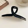 Grampo de cabelo de tubarão de luxo extra grande para mulheres, novo modelo de alta qualidade 2026, grampo de cabelo com pérolas estilo coreano versátil atacado