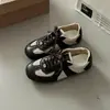 Zapatillas de entrenamiento alemanas de moda estilo retro con bloques de color, zapatillas casuales versátiles de lino con retazos para mujer 2026, zapatos fáciles de combinar estilo Forrest Gump