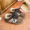 Zapatos de Entrenamiento Retro Estampado de Leopardo para Niños de 6 a 12 Años Invierno con Forro de Terciopelo Cálido Unisex de Caña Baja Suela Suave Antideslizantes