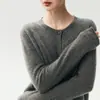 Cárdigan de punto Bai Cai Rong 100% cachemira otoño e invierno, cuello redondo, suéter de botones, top de manga larga, cuello redondo, moderno, estilo nuevo 26
