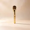 Venda Quente Pincel para Base Formato de Língua Ultrafino Não Absorve Base Cerdas Macias Pincel de Maquiagem Peça Única Pincel para Base Sem Marcas Venda por Atacado