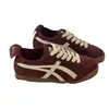 Zapatillas Retro Planas de Suela Blanda para Mujer Otoño 2025 Zapatos Deportivos Casuales Versátiles Cómodos Zapatos de Entrenamiento Alemanes Modernos
