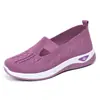 Zapatos para Mujer 2026 Primavera y Verano Zapatos Transfronterizos Zapatos de Talla Grande Zapatos de Tela para Mujer Zapatos de Malla Tejido Volador Slip-On Zapatos de Mamá