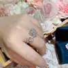 Colar Pulseira Anel Flor de Rosa Camélia Francesa Microincrustada com Diamante Joias de Alto Valor Exquisitez Versátil