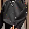 Sudadera nueva y juvenil para hombre para primavera y otoño, estilo urbano moderno, de manga larga para invierno con bordado, adecuada como prenda exterior