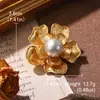 Broche Personalizado Francês Retrô Vintage de Alto Padrão, Nicho de Alto Padrão, Broche de Luxo Acessível Exquisito para Meia-Idade, Anti-Exposição