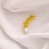 Broche de Laço Coração Simples para Mulheres, Corsage de Luxo, Alfinete Anti-Exposição para Gola Feminina, Alfinete de Cardigã, Acessório de Roupa