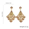 Brincos Pingente Gota D'água Rombus Cravejados com Diamantes de Prata Europeus e Americanos Transfronteiriços Design de Brinco Estilo Palácio Retrô Senso de Design Acessórios de Brinco de Nicho
