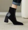 Botines retro de punta cuadrada con tacón grueso para mujer, con un diseño de bloques de color francés, cremallera trasera, estilo simple y tacón alto, adecuados para ir al trabajo.