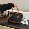 Bolsa tote portátil de alta qualidade grande capacidade 2024 nova bolsa de ombro para o dia a dia design de nicho feminino bolsa de axila transversal