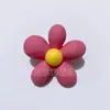 Goma acrílica flor de 40 mm con agujero trasero de cinco pétalos DIY banda de goma explosión de TikTok cuerda para el pelo accesorios de cadena para teléfono móvil