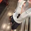 Colete de malha com lapela vazada estilo old money francês para mulheres, camisa polo fina de verão slim fit com decote V, top sem mangas