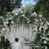 2026 Nueva Serie Blanca Accesorios de Flores para Bodas Juego de Decoración de Boda Materiales de Flores Color Claro Blanco Roto Arreglo Floral Artificial para Bodas