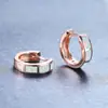 Estilo Japonés y Coreano Nueva Llegada Pendientes Geométricos de Lujo Ligero Hebilla de Oreja Redonda de Ópalo Multicolor Pendientes Elegantes para Mujer Accesorios Versátiles