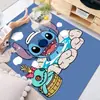 Alfombra de Sala de Estar con Estampado de Stitch de Dibujos Animados Felpudo de Entrada Manta de Terciopelo de Cristal para Dormitorio Felpudo Absorbente de Agua y Resistente a Manchas