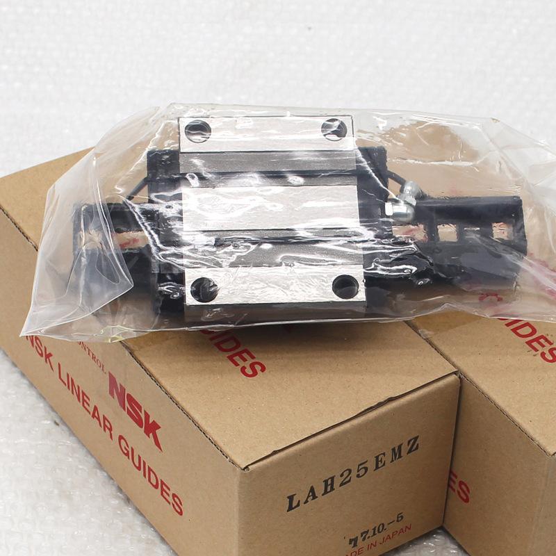 NSK滑块  LAH25EM