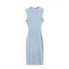 Elegante y estiloso vestido sin mangas para mujer, perfecto para el verano. Este vestido maxi, que realza la figura, de corte ajustado, presenta una abertura y una cintura ceñida, acentuando tus curvas.
