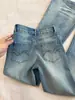Calça Jeans Flare de Cor Clara com Bigodes para Mulheres, Versátil para o Verão, Adequada para Tamanhos Petite de 150cm, Design Emagrecedor com Corte Flare
