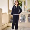 Nuevo Conjunto Deportivo de Primavera y Otoño para Mujeres de Mediana Edad y Mayores, Conjunto de Dos Piezas de Moda con Top Holgado de Manga Larga y Pantalones de Tres Cuartos para Madres
