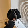 Bolso Cubo de Pedrería para Mujer Bolso 2026 Estilo Nuevo Simple Moda Casual Gran Capacidad Bolso de Hombro Cruzado Bolso de Pedrería de Moda