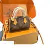 Bolso de Hombro Cruzado Serie Monograma Popular Clásico Bolso Nano Almohada Bolso Cubo Mahjong Bolso Mensajero Bolso de Maquillaje