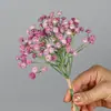 Simulação de 3 Galhos de Gipsofila, Margaridas Frescas Pequenas, Plantas Verdes, Decoração Exquisite para Cenas Domésticas e Casamentos