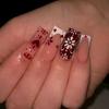 Arte de Unhas para Comércio Exterior, Pontas de Unha Brancas Florais de Outono e Inverno em Formato de Coração, Unhas Postiças, Produto Acabado de 24 Peças para Venda Transfronteiriça