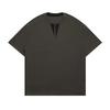 Yidao Vintage 2025 Verano Nuevo Estilo Americano Marca de Moda Cuello en V Diseño de Color en Contraste de Dos Piezas Falsas Holgado Casual Manga Corta Hombre