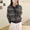 Chaqueta suéter de rayas retro para mujer, nueva moda de otoño 2026, cárdigan de punto versátil, top elegante y con estilo