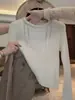 Suéter de estilo casual, encaje calado, cuello redondo, color blanco roto, top de punto para mujer, versátil y favorecedor, nueva colección de otoño