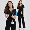 Uniformes de trabalho coloridos mais vendidos internacionalmente para profissionais de saúde, hospitais de animais e salões de beleza; roupas de trabalho personalizadas resistentes a rugas