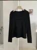 KEKEZOON Camiseta de Manga Larga Ajustada con Cuello en U y Adorno de Encaje Patchwork, Color Sólido, Hombro Normal, Prenda Base Adelgazante 9393