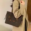 Bolsa de Camurça com Alto Apelo Estético, Bolsa Tote Gatinho Fofo, Bolsa de Mão de Grande Capacidade, Bolsa de Ombro, Bolsa para o Dia a Dia, Bolsa Feminina Vintage