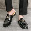 Sapatos de Couro Meia-Bota Baotou para Homens Verão 2025 Novo Estilo Britânico Sapatos de Couro Apontados Preguiçosos com Meio Salto para Homens