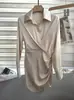 Vestido satén femenino francés elegante temperamento diseño de nudo retorcido cruzado sentido de alta calidad sentido de caída adelgazante