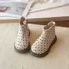 Botas Martin para Meninas 2026 Nova Moda Outono Celebridade da Internet Doce Moda Menina Crianças Médias e Grandes Botas Curtas Antiderrapantes Tendência